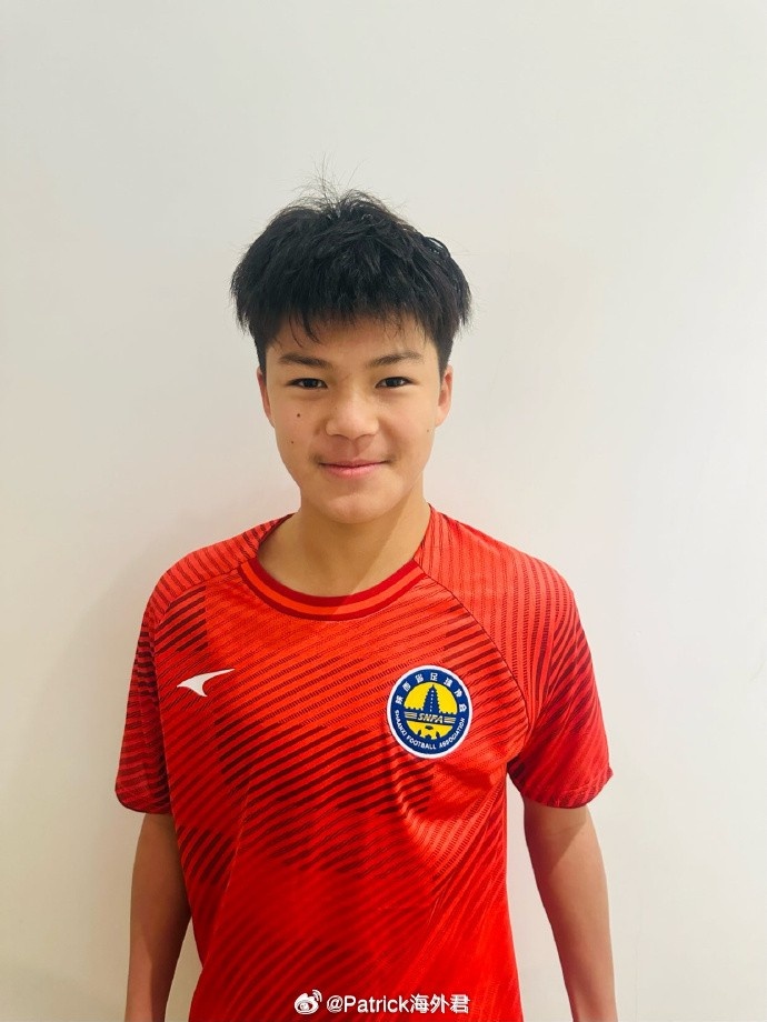 博主：劉凱源本賽季西班牙加泰U16優(yōu)選聯(lián)賽首發(fā)18次，已打入9球
