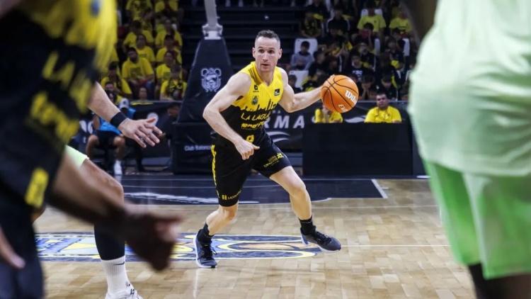 NBA初代老六，42歲進入生涯巔峰？！