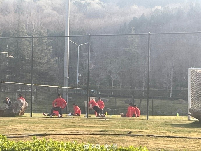連續(xù)客場！博主：成都蓉城已抵達濟南備戰(zhàn)，周三將客戰(zhàn)泰山隊